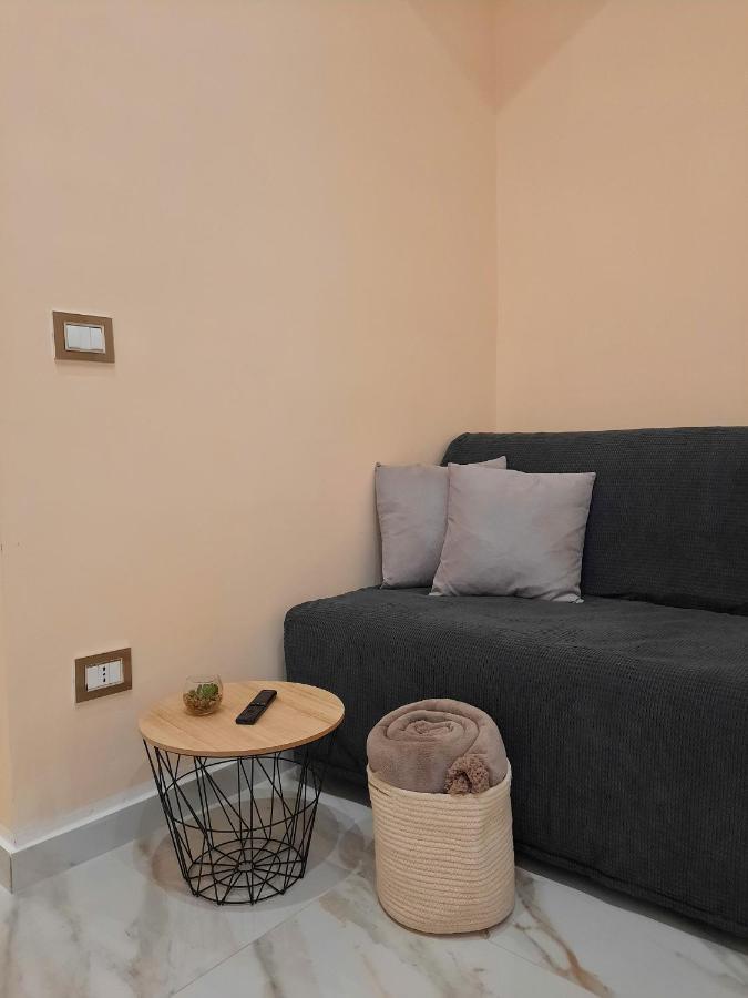 Re Ferdinando Apartment เนเปิลส์ ภายนอก รูปภาพ