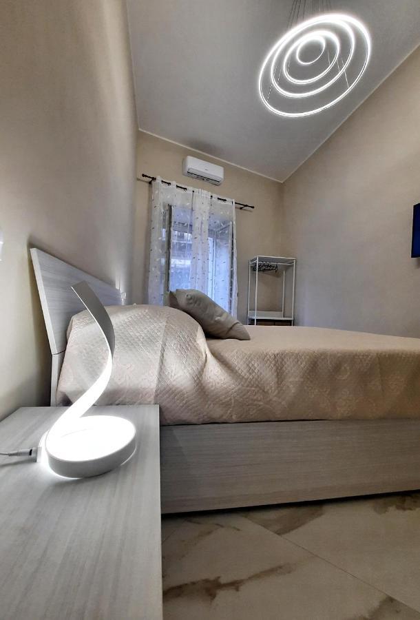 Re Ferdinando Apartment เนเปิลส์ ภายนอก รูปภาพ